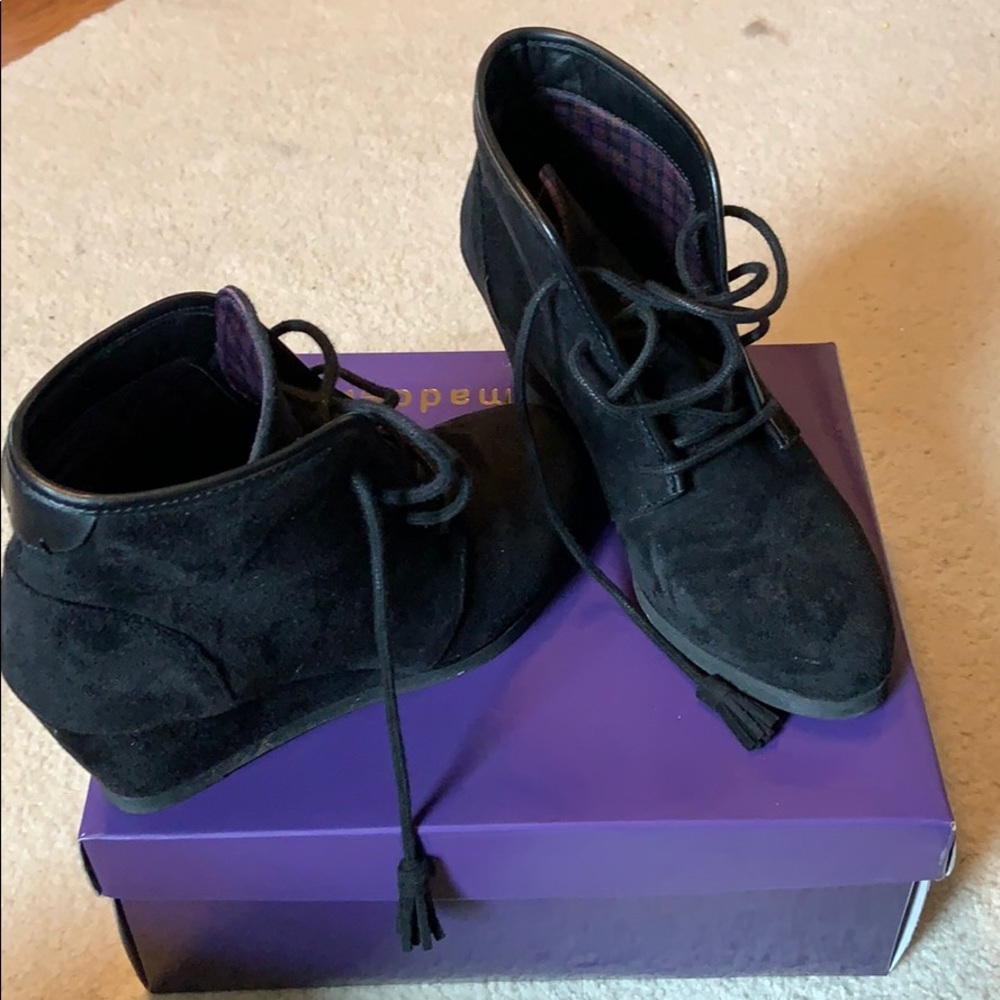 Madden Girl black booties